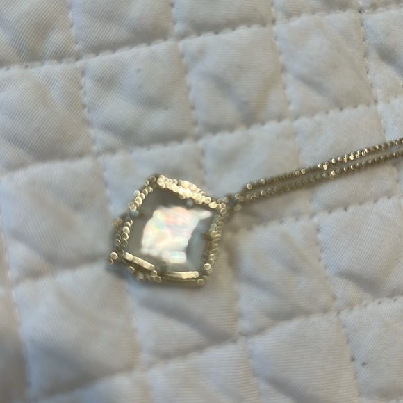 Kendra Scott Silver Adjustable Necklace with opalescent stone - Picture 3 of 7